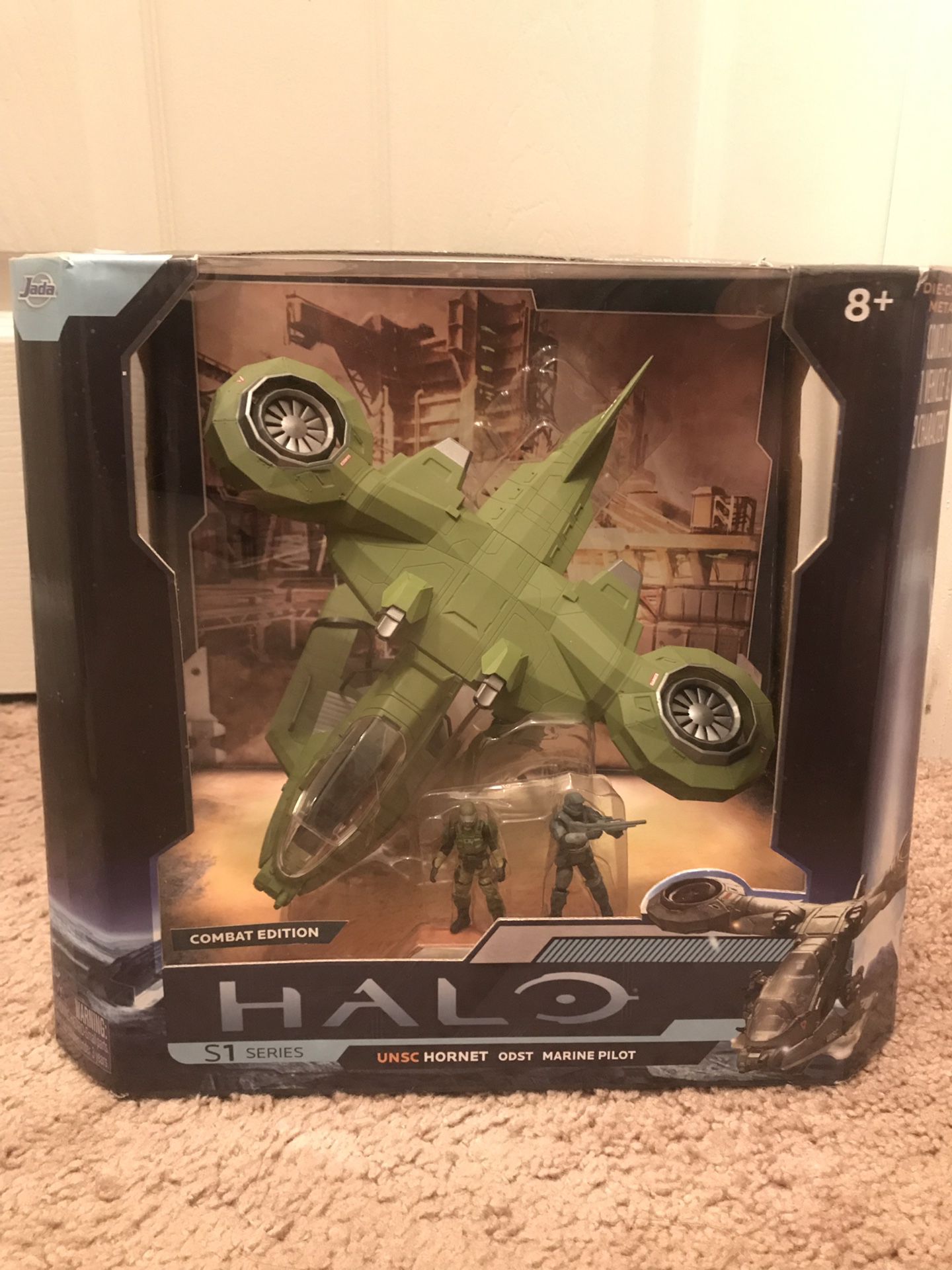 Halo 4 Diecast 10" Hornet Primer Green With ODST & Marine Pilot Figure