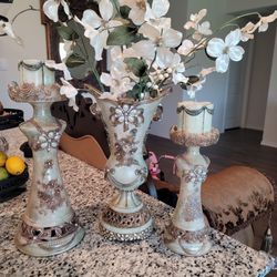 Vintage home decor, absolutely stunning
