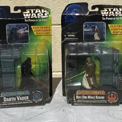 Star Wars  : Battle Set  [ Action Figure Set & Light Sabor Role Playset ]