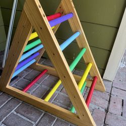 Montessori Pikler Toddler Climbing Triangle