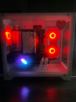 White Gaming Pc