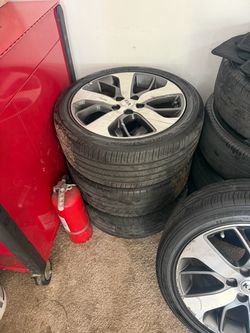 Kia k5 Tires