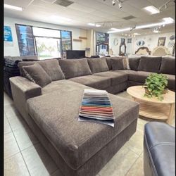 (ANY COLOR) Brand New Comfy Plush Sectional Set 