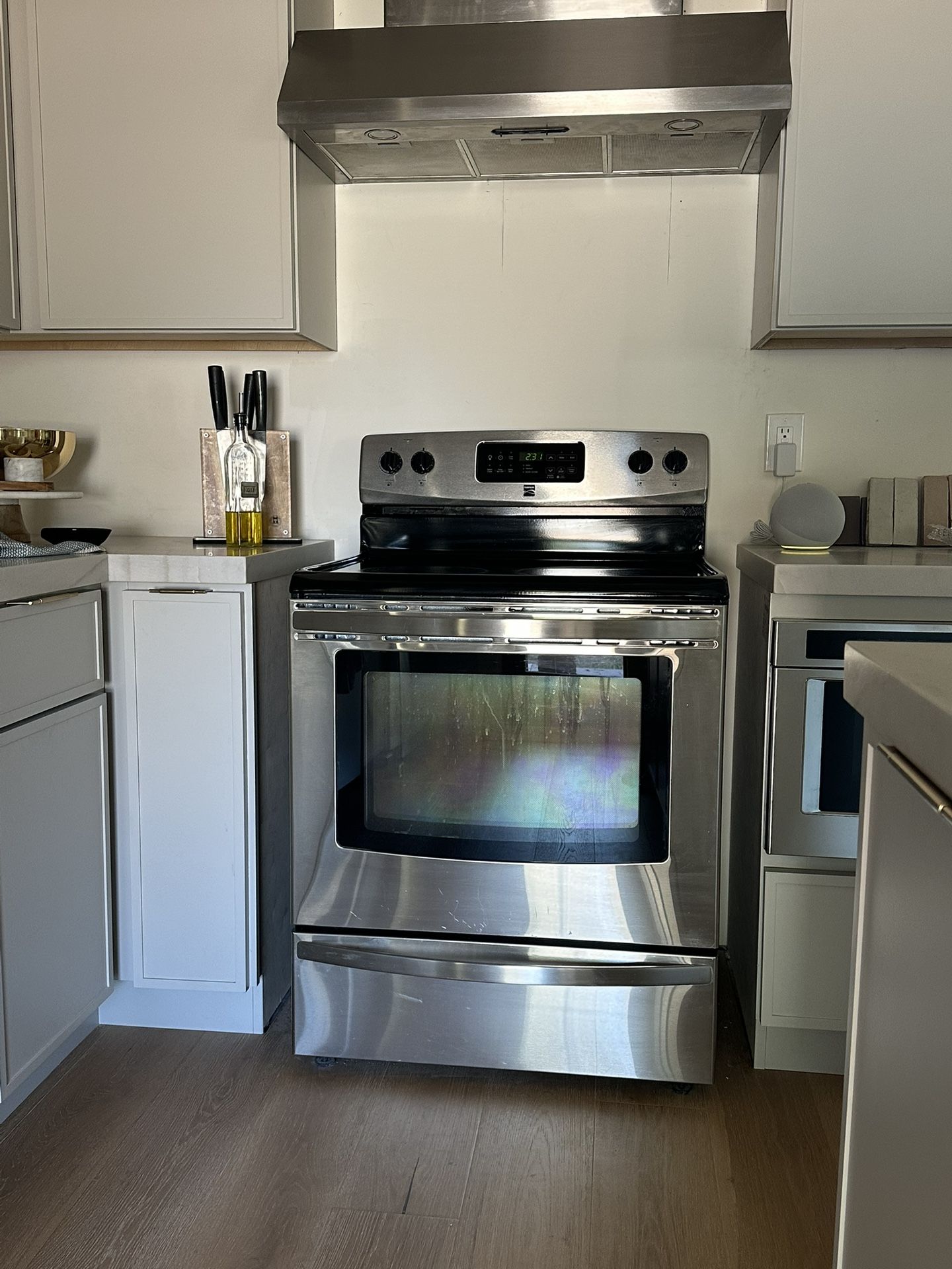 30” Kenmore Electric Range