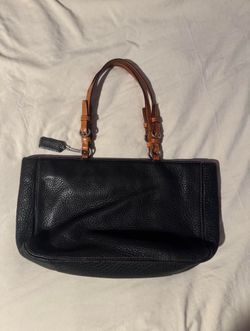 Black Coach Chelsea purse