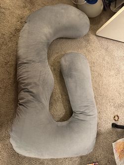 Pregnancy pillow