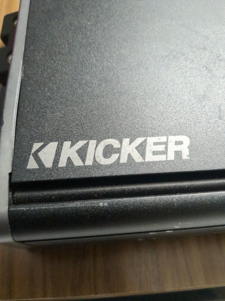 Kicker Amplifier Cxa1800.1