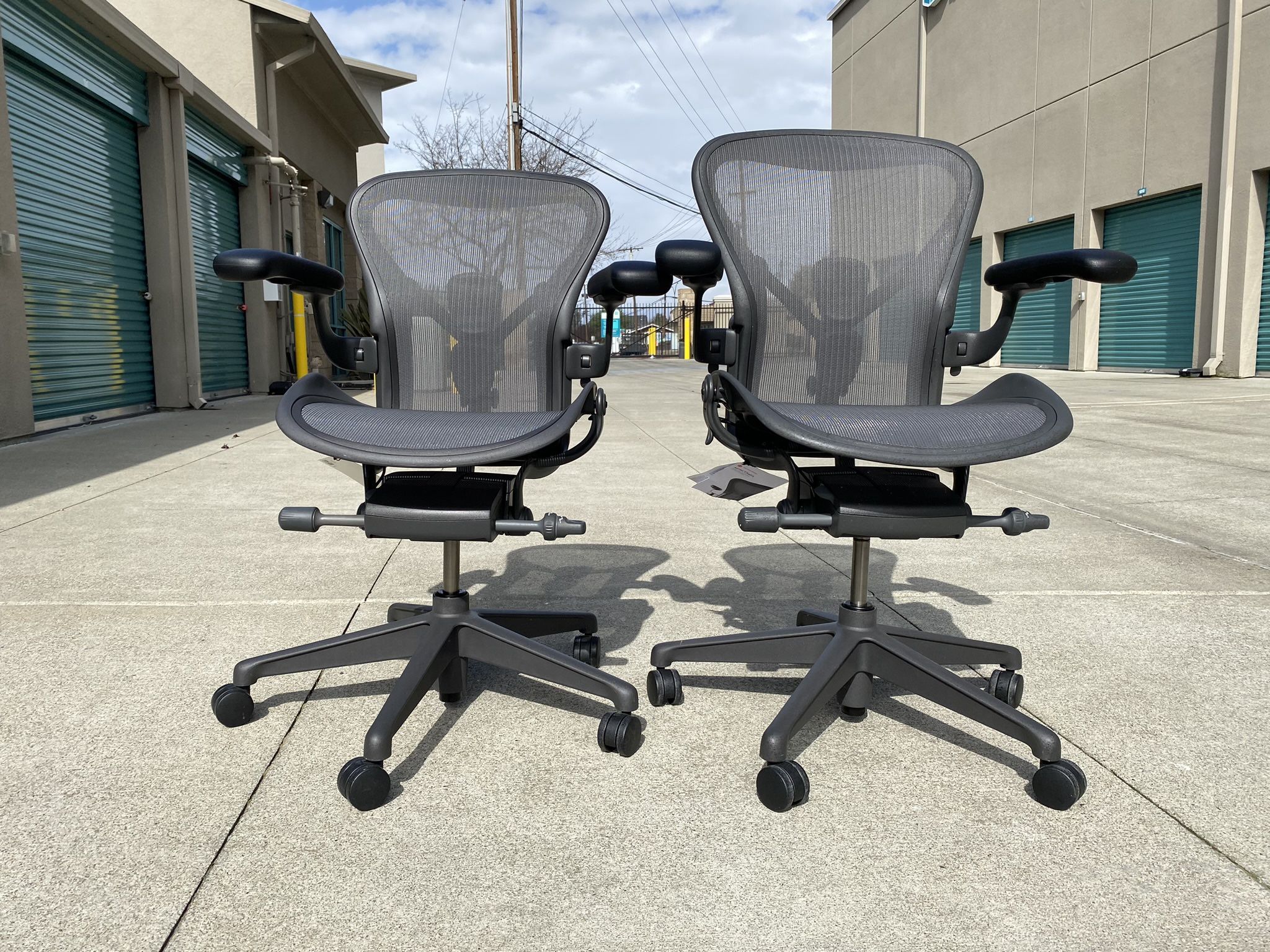 Herman Miller Remastered Aeron Size B