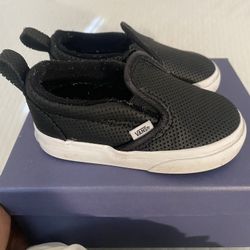 Black Vans Toddler 5.5C