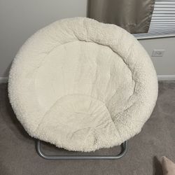Pottery Barn Teen Hang a round chair 