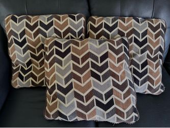 Throw Pillows