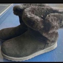 Womens Boots Size 8 