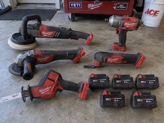 Milwaukee M18 Fuel 5-Tool Combo Set with Batteries