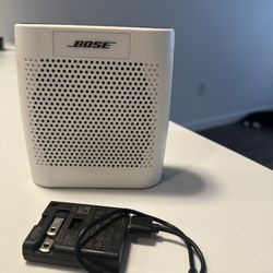 Moving In 2 Weeks Need To Sell-Bose Mini SoundLink Wireless Speaker