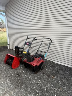 Toro Snowblowers