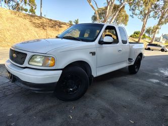 2002 Ford F-150 Triton Flare Side step extended cab short bed