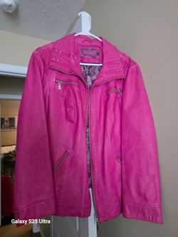 Leather jacket