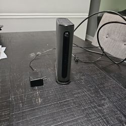 Motorola Modem & Wireless Router 