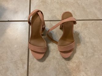 Brand New Women’s Blush Pink Platform Block Heel Sandals – Size 6
