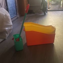 Toys And Bins For 2$