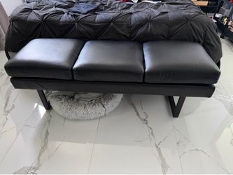 Bedroom bench