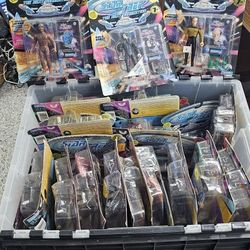 Lot of 30 Star Trek Action Figures. All New Damaged Packaging.