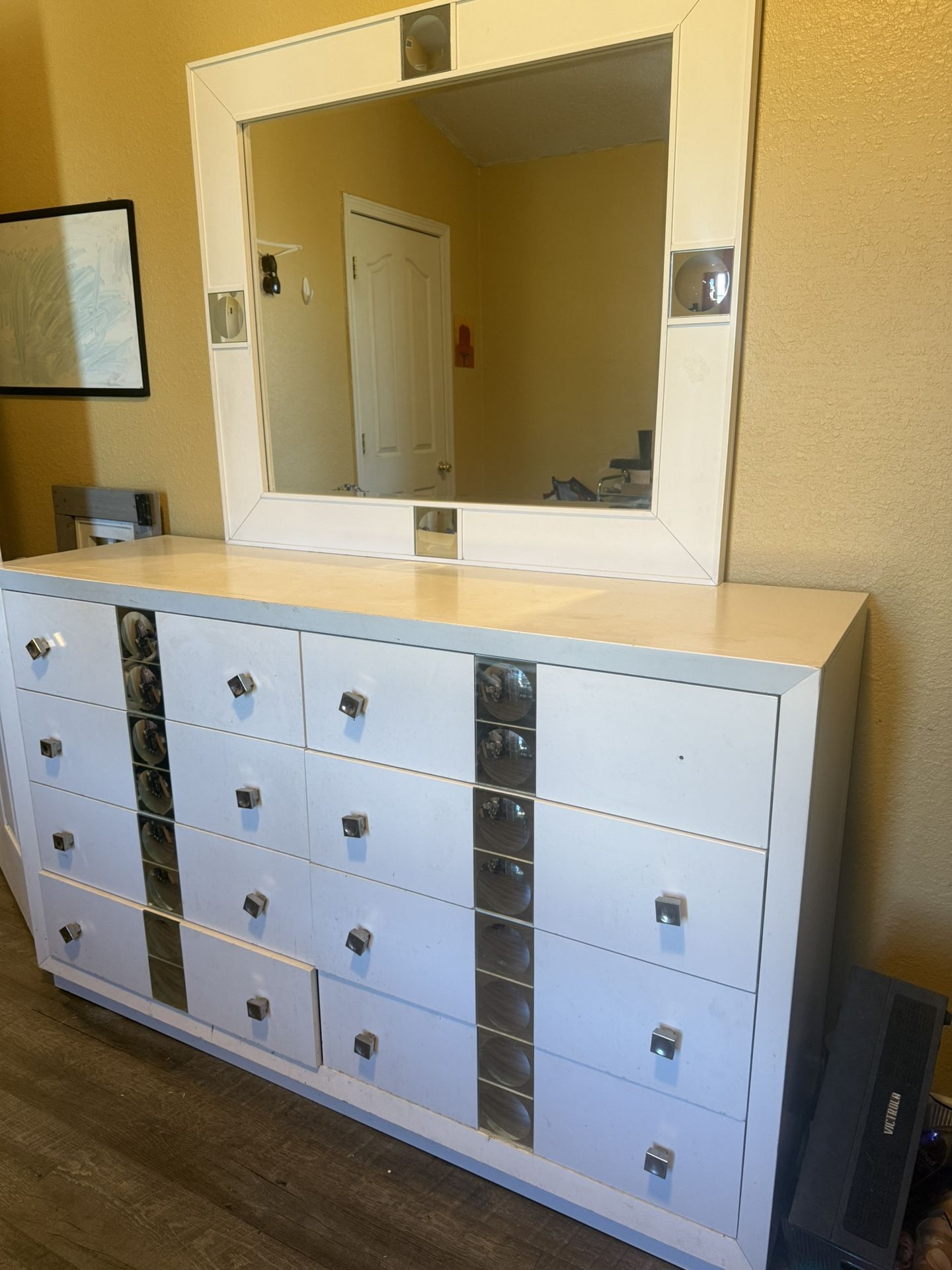 Bedroom Set