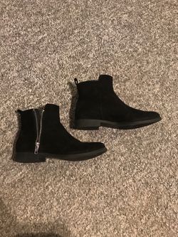H&M black womens hard shell shoes size 6
