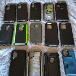 Have A Bunch Of Old Phone Cases Mainly Motorola Phones $3 Each 