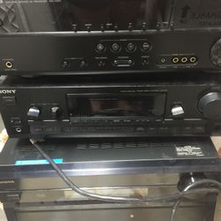 Vintage Stereo Equipment 