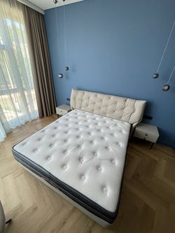 Cruz Leather Bed+2beside Tables 