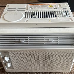 TCL 5000 btu in window ac unit