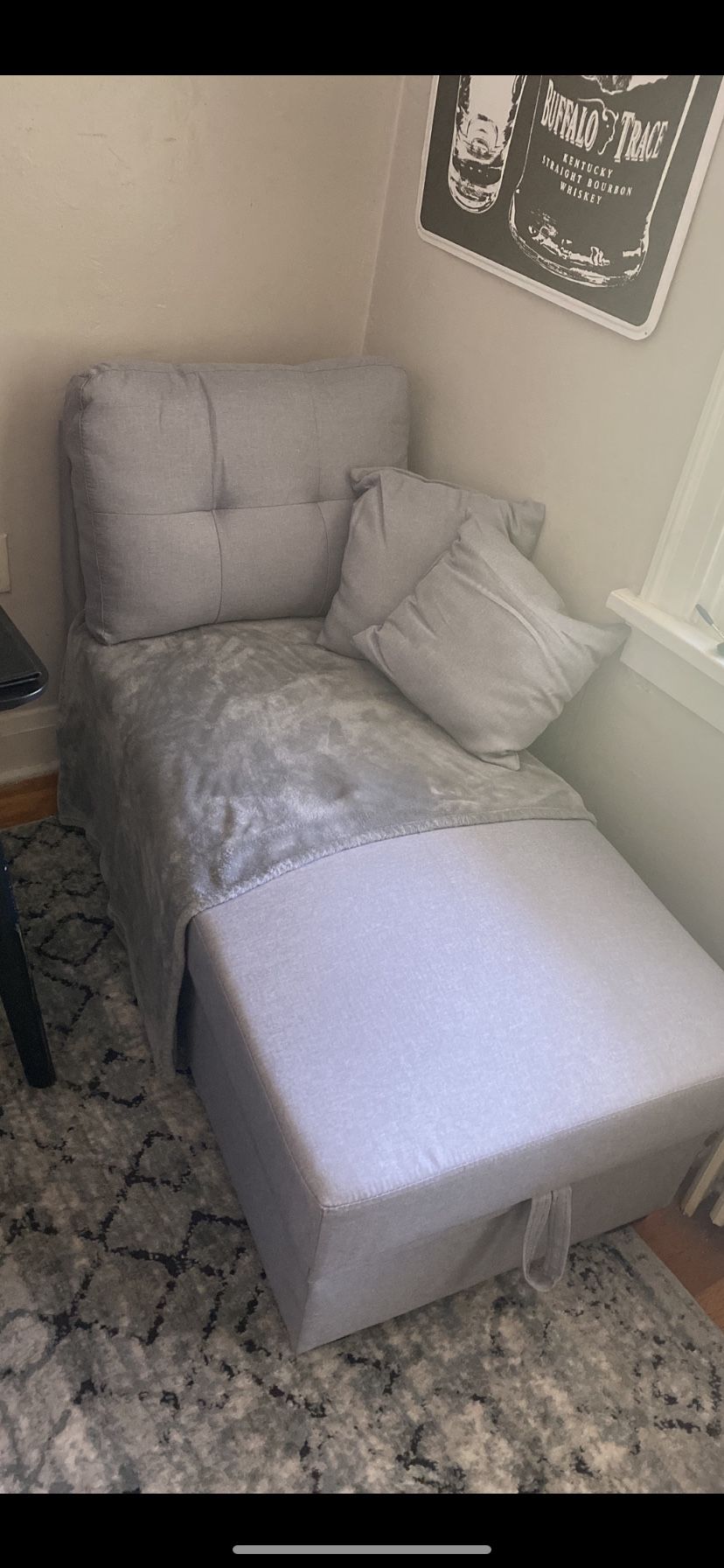 Smaller Lounge Seat With Storage Space 
