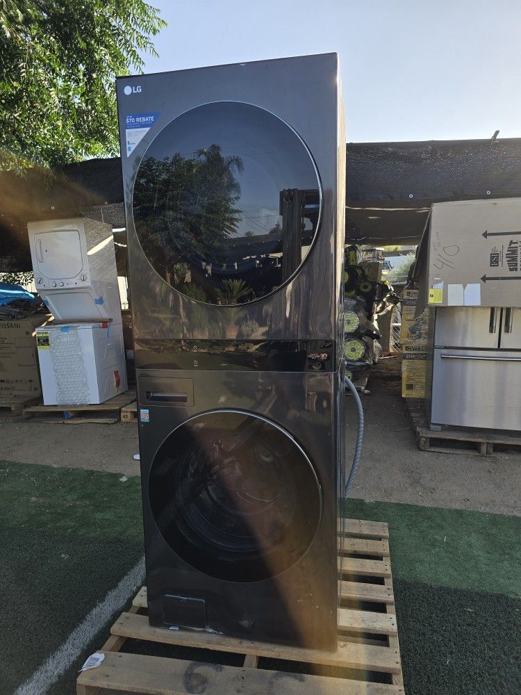 Lg Wash Tower Stacked Smart Laundry Center Washer And Dryer