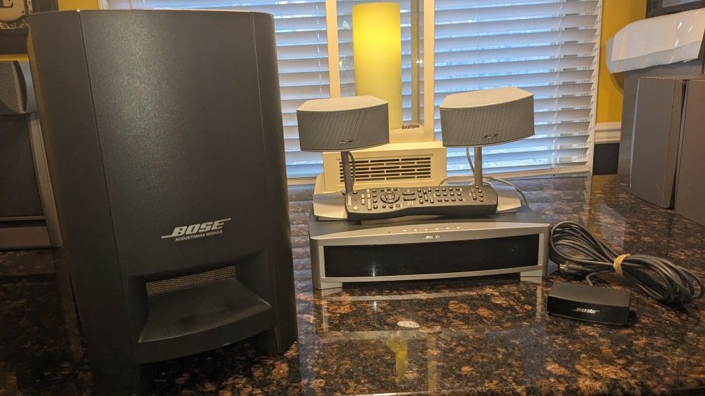 Bose Acoustic Sound System