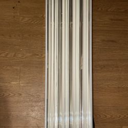 GROW LIGHT WITH NEW BULBS 