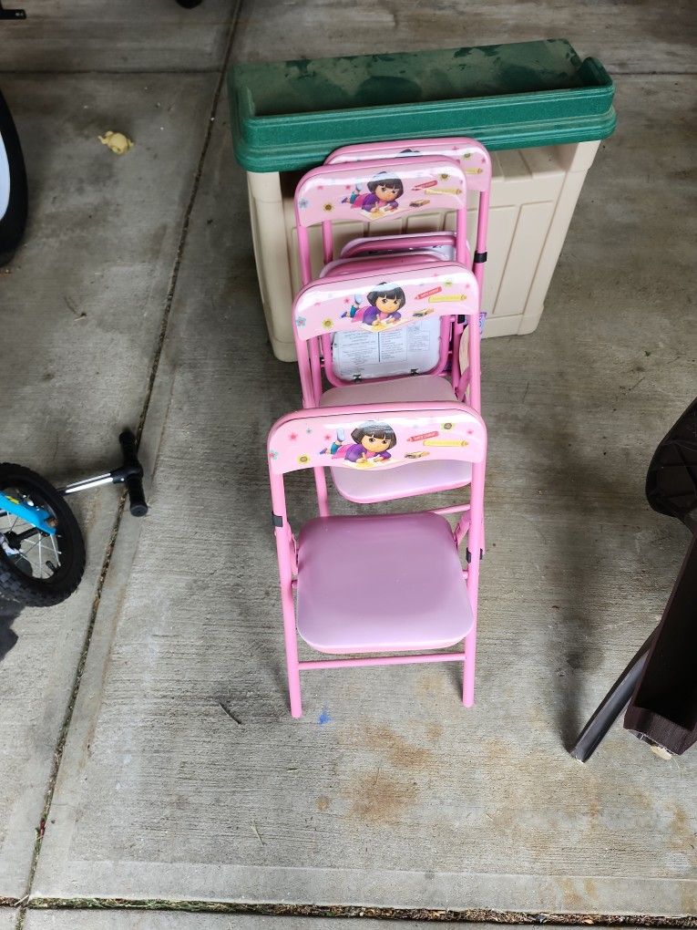 4 dora chair