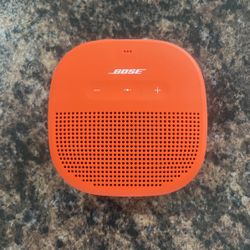 Bose Sound link Orange 