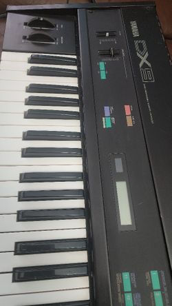 Keyboard Yamaha Dx9