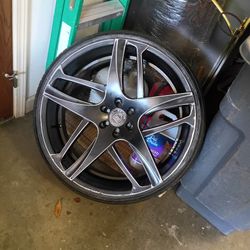 24-in Looks Lexani, Brivean