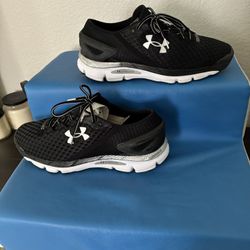  Shoes Men’s. Under Armour  Size.13