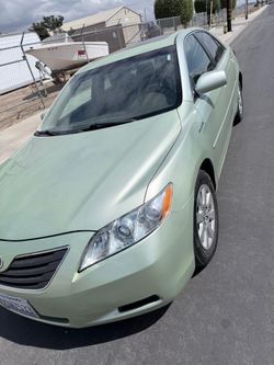 Salvaged  camry hybrid  2007 , smog ready, only 158,000 miles       works   AC