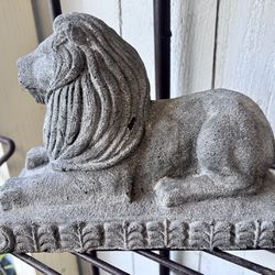 Concrete Lion Statue 