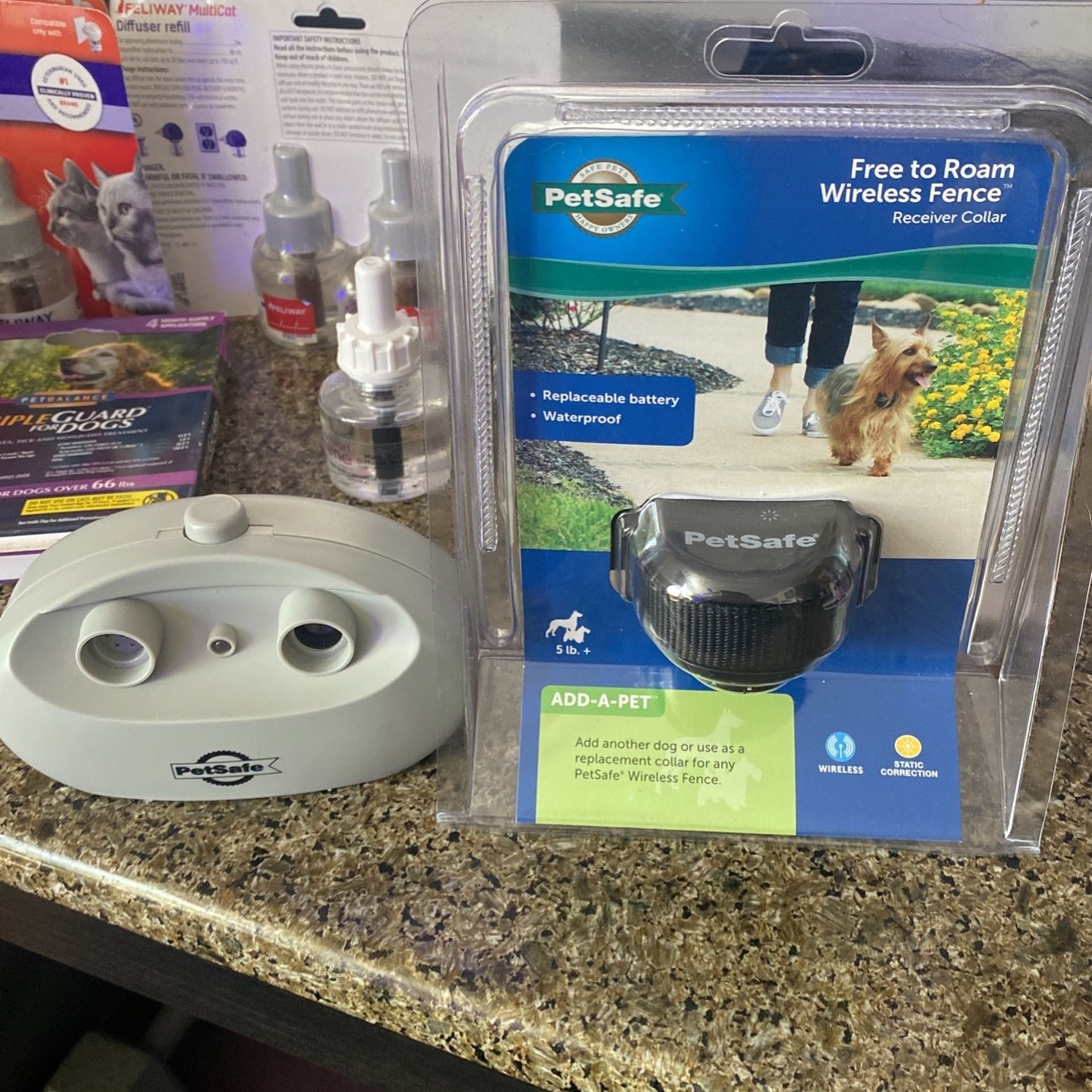Pet safe wireless fence collar bark collar