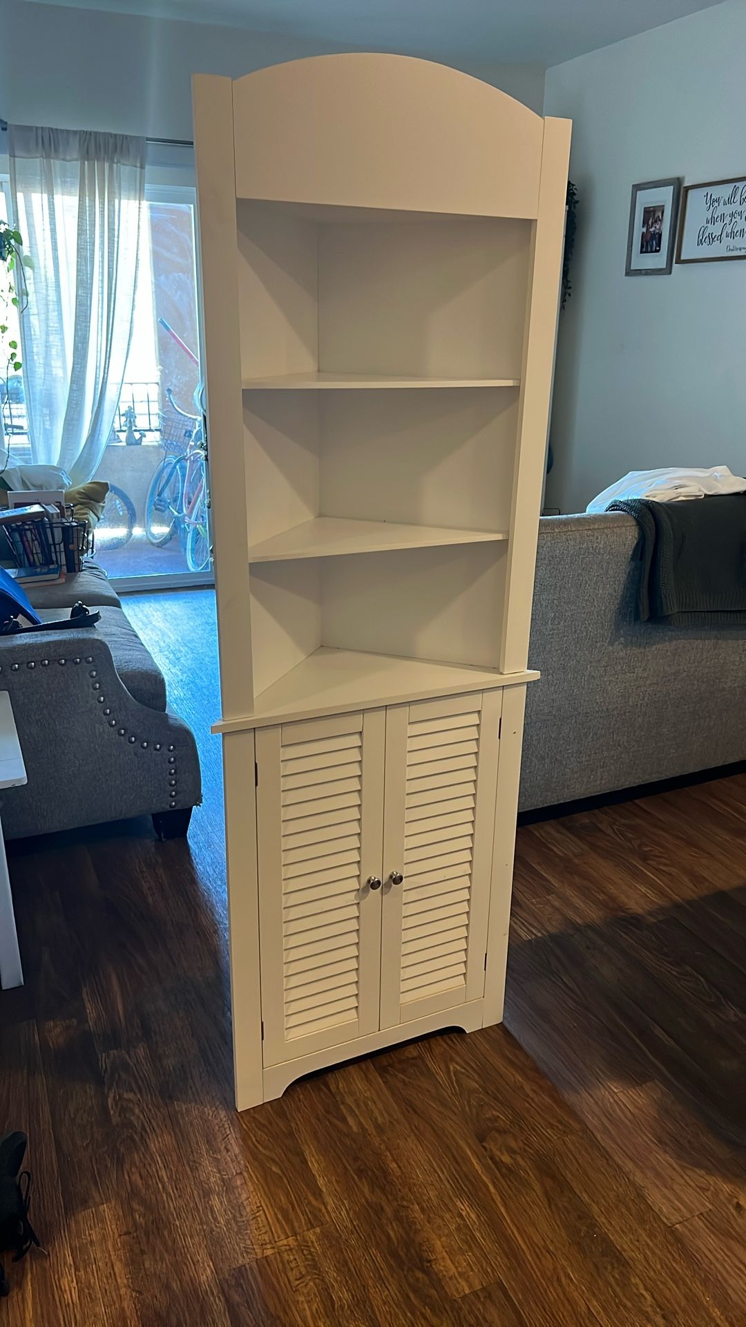 Corner Shelf