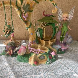 Tinker Bell Tree Play Set And Doll
