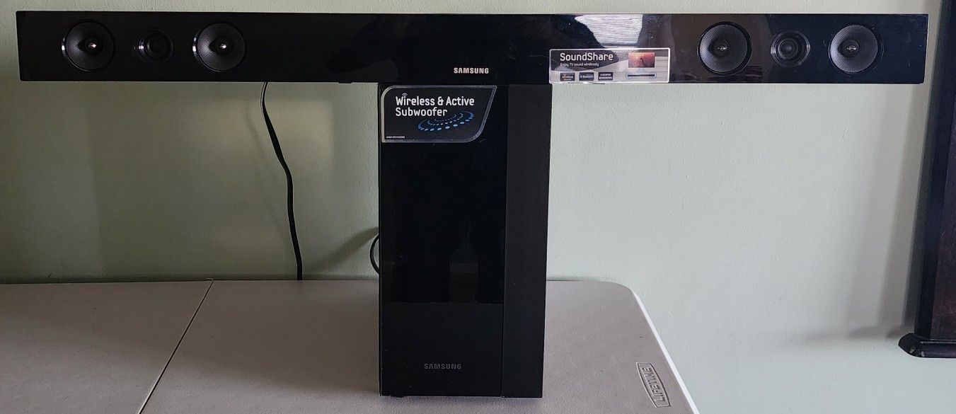 Samsung Soundbar & Subwoofer.