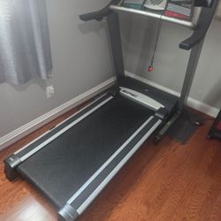 EPIC MX 450 Treadmill 