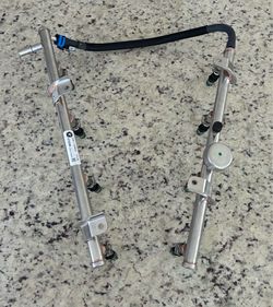 Genuine Mopar Hellcat Fuel Rail & Injectors OEM (contact info removed)8AA  (contact info removed)4AA Dodge Ram