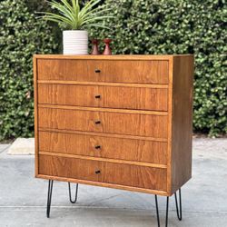 Mid Century Modern MCM 5 Drawer Dresser Chest of Drawers Storage